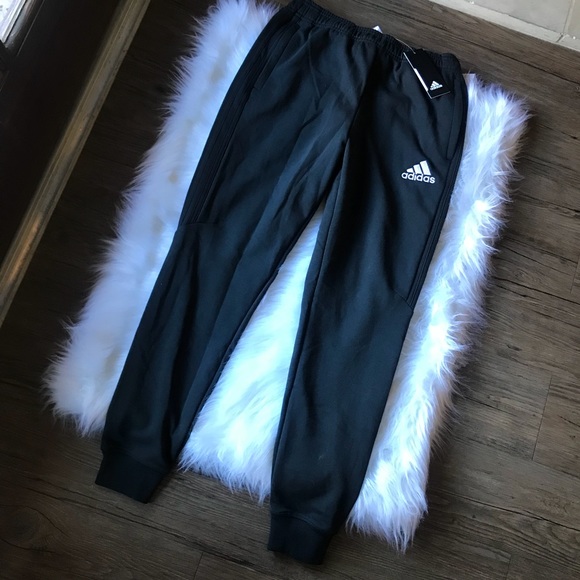 adidas Pants - Adidas sweatpants/joggers